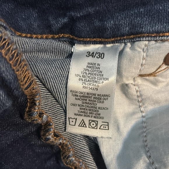 Aeropostale jeans size 34/30 used athletic skinny - Picture 3 of 3